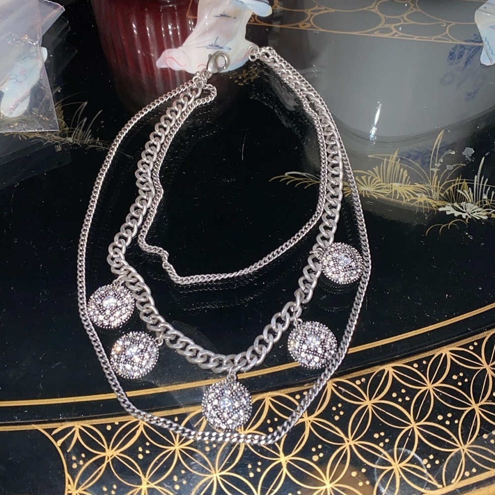 Vintage Express necklace 16” long